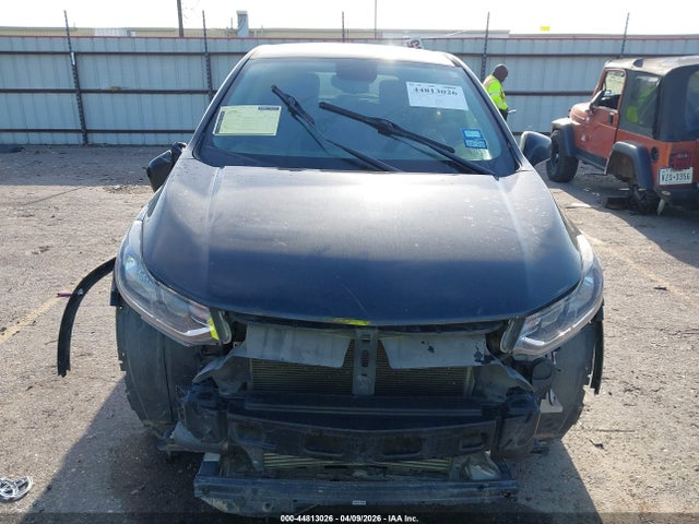44813026 :رقم المزاد ، 3GNCJKSB5LL140774 vin ، 2020 Chevrolet Trax Fwd Ls مزاد بيع