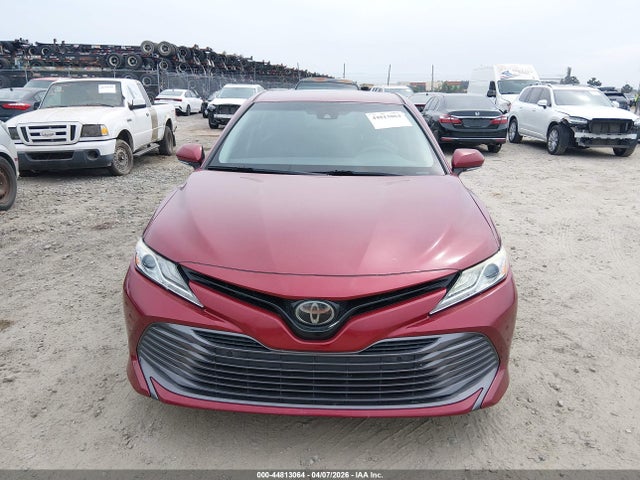 4T1B11HK0JU614800 Toyota CAMRY XLE