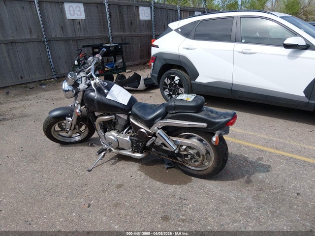 44813069 :رقم المزاد ، JS1VS53A7W2101772 vin ، 1998 Suzuki Vz800 مزاد بيع