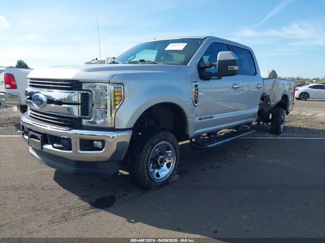 Ford F-350 Xlt 2019 1FT8W3BT4KEC23903 Image 2