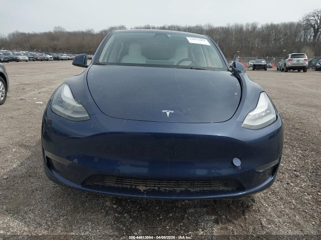 7SAYGDEE0NF400890 Tesla Model Y Long Range Dual Motor All-wheel Drive