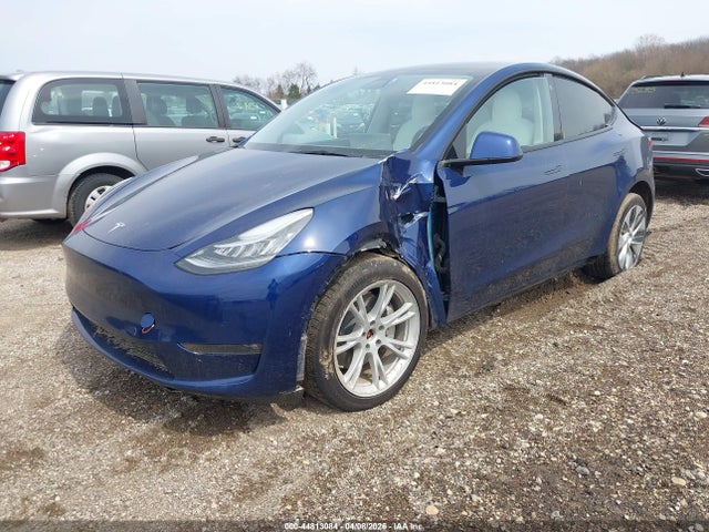 7SAYGDEE0NF400890 Tesla Model Y Long Range Dual Motor All-wheel Drive