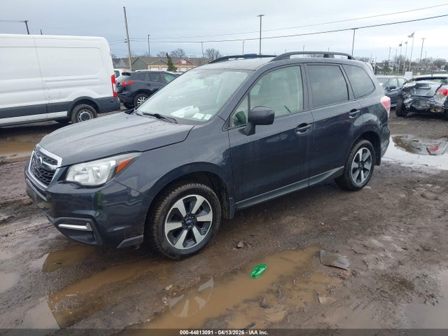 44813091 :رقم المزاد ، JF2SJAGC2JH511807 vin ، 2018 Subaru Forester 2.5i Premium مزاد بيع