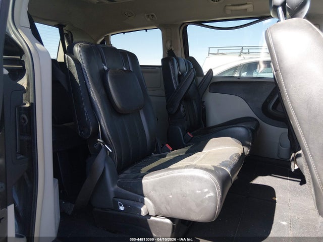 2011 CHRYSLER TOWN & COUNTRY 2A4RR8DG4BR721931 Photo 7