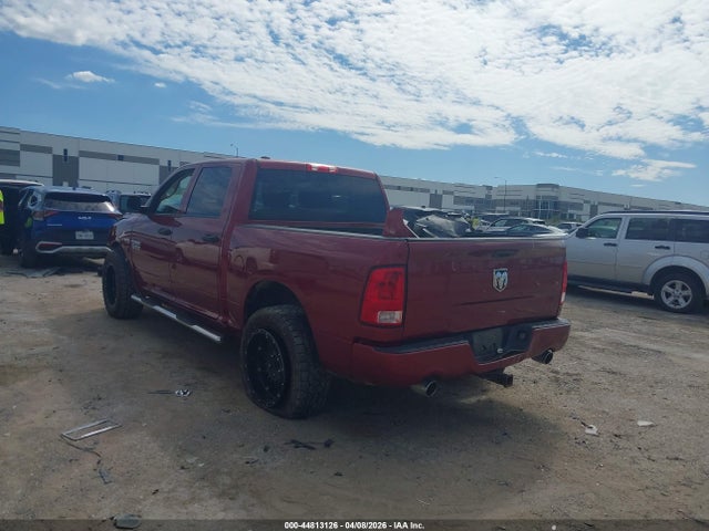 2015 Ram 1500 Express მანქანა იყიდება აუქციონზე, vin: 1C6RR6KT2FS565796, აუქციონის ნომერი: 44813126