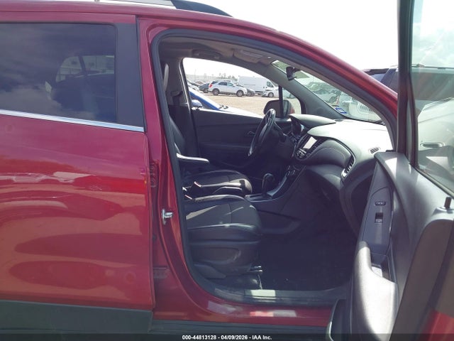 44813128 :رقم المزاد ، 3GNCJLSB8KL399473 vin ، 2019 Chevrolet Trax Lt مزاد بيع