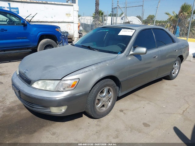 44813130 :رقم المزاد ، JT8BF28G2X5065190 vin ، 1999 Lexus Es 300 مزاد بيع