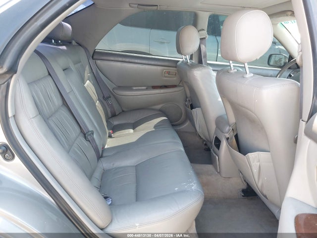 44813130 :رقم المزاد ، JT8BF28G2X5065190 vin ، 1999 Lexus Es 300 مزاد بيع