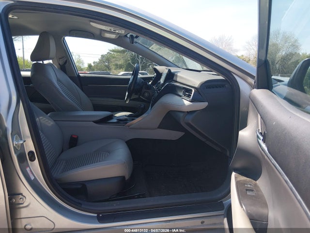 Aukcja sprzedaży 2022 Toyota Camry Se, vin: 4T1G11AK0NU677689, numer aukcji: 44813132