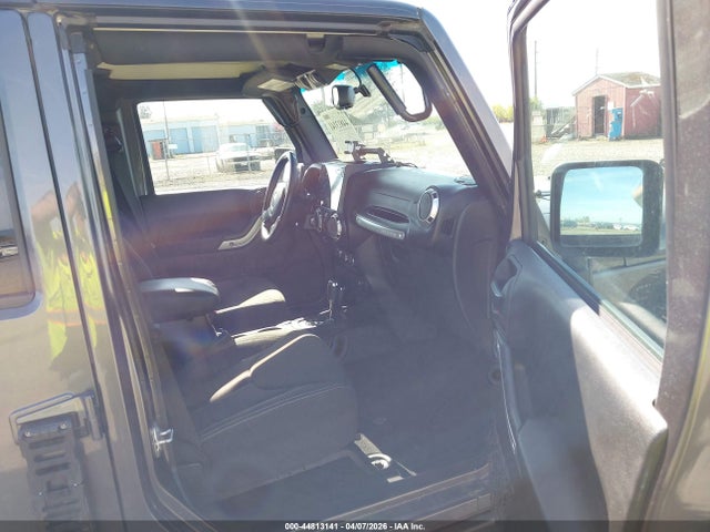 Aukcja sprzedaży 2017 Jeep Wrangler Unlimited Rubicon 4x4, vin: 1C4BJWFG2HL538321, numer aukcji: 44813141