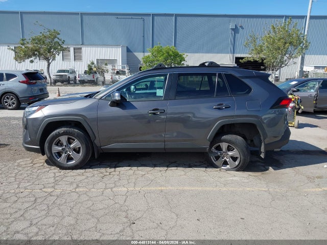 Toyota Rav4 Xle 2022 2T3W1RFV5NC182085 Image 14