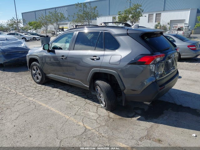 Toyota Rav4 Xle 2022 2T3W1RFV5NC182085 Image 3