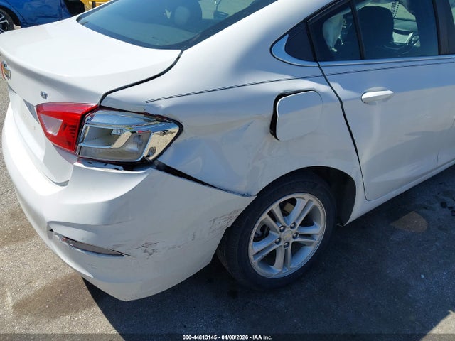Aukcja sprzedaży 2018 Chevrolet Cruze Lt Auto, vin: 1G1BE5SM3J7212965, numer aukcji: 44813145