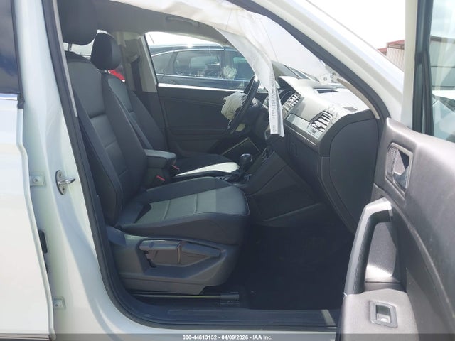 Продажа на аукционе авто 2020 Volkswagen Tiguan 2.0t Se/2.0t Se R-line Black/2.0t Sel, vin: 3VV2B7AX5LM095522, номер лота: 44813152