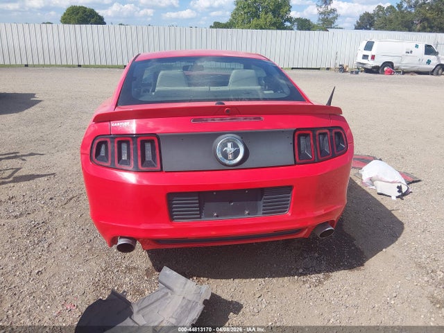 44813170 :رقم المزاد ، 1ZVBP8AM0D5215596 vin ، 2013 Ford Mustang V6 Premium مزاد بيع