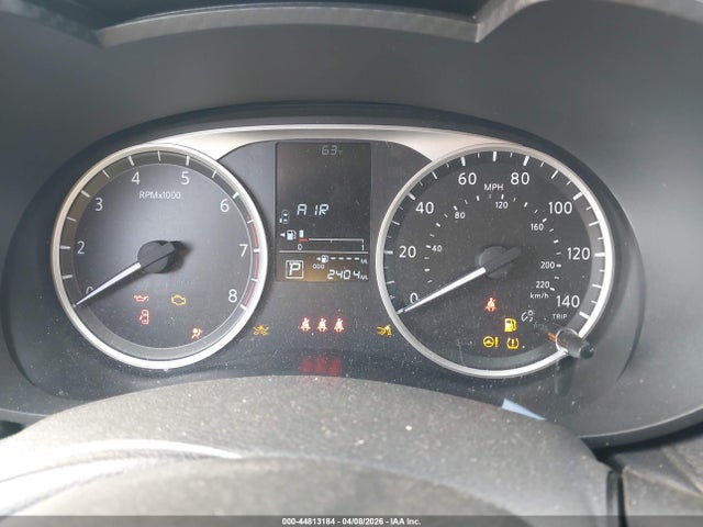2025 Nissan Versa 1.6 S მანქანა იყიდება აუქციონზე, vin: 3N1CN8DVXSL874206, აუქციონის ნომერი: 44813184