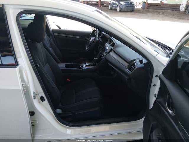 SHHFK7H25JU215426 Honda Civic Lx