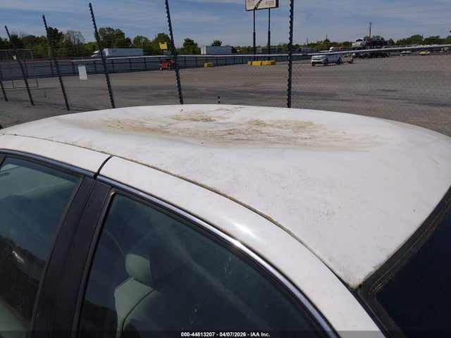 44813207 :رقم المزاد ، 2MEFM75W3YX646181 vin ، 2000 Mercury Grand Marquis Ls مزاد بيع