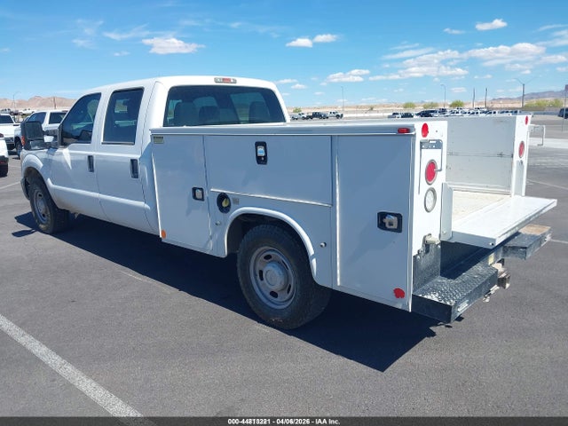 2015 FORD F-250 1FD7W2A68FED44534 Photo 2