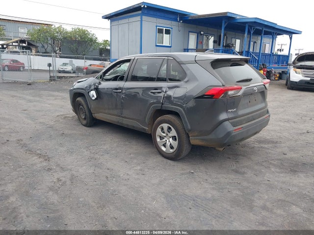 Toyota RAV4 LE 2023 JTMK1RFV5PD099835 Image 3