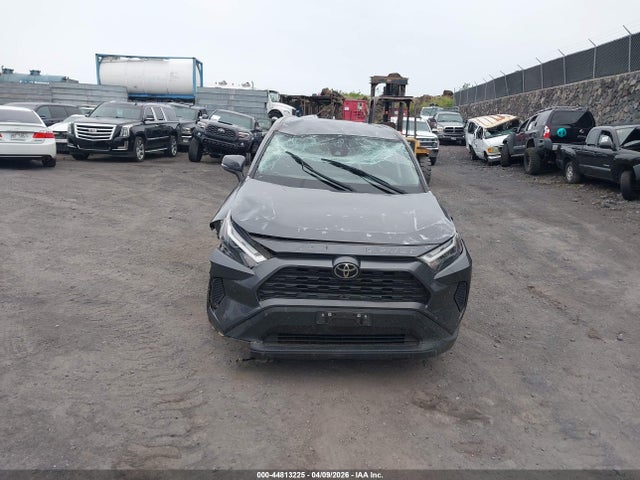 Toyota RAV4 LE 2023 JTMK1RFV5PD099835 Image 6