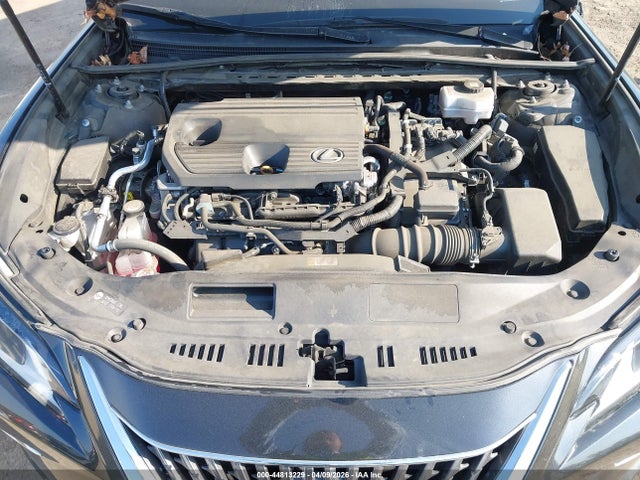 44813229 :رقم المزاد ، 58ADA1C1XPU033930 vin ، 2023 Lexus Es 300h مزاد بيع