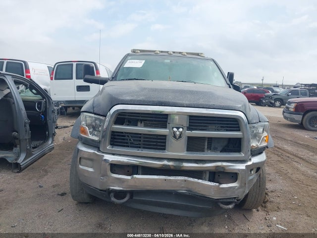 44813230 :رقم المزاد ، 3C7WDMDL2CG124347 vin ، 2012 Ram 5500 Chassis St/slt مزاد بيع