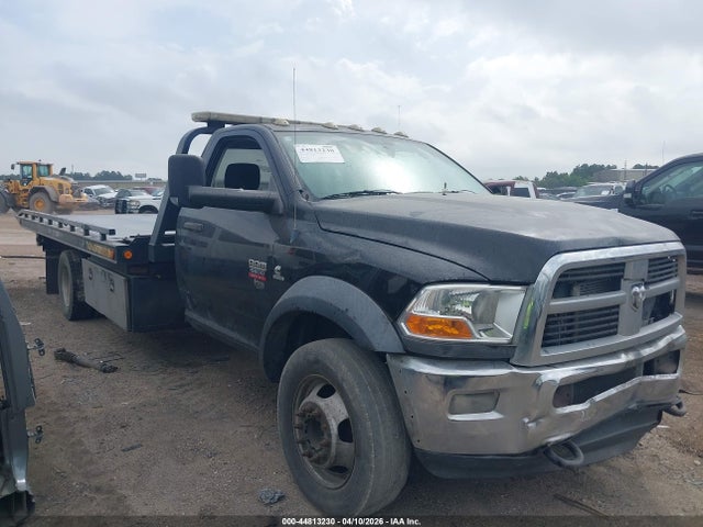 44813230 :رقم المزاد ، 3C7WDMDL2CG124347 vin ، 2012 Ram 5500 Chassis St/slt مزاد بيع