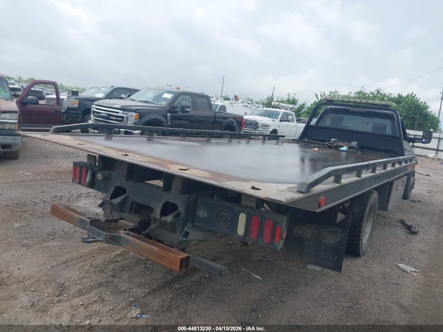 44813230 :رقم المزاد ، 3C7WDMDL2CG124347 vin ، 2012 Ram 5500 Chassis St/slt مزاد بيع
