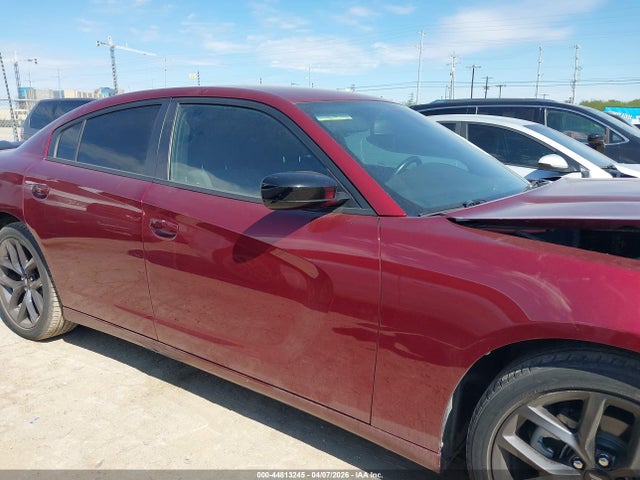 2C3CDXBG2NH221322 Dodge Charger Sxt Rwd