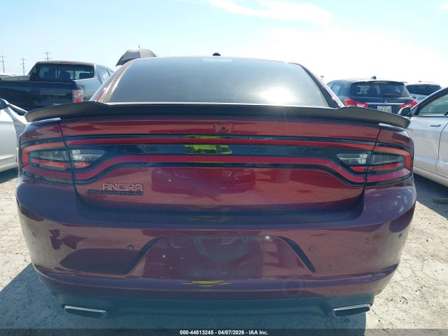 2C3CDXBG2NH221322 Dodge Charger Sxt Rwd