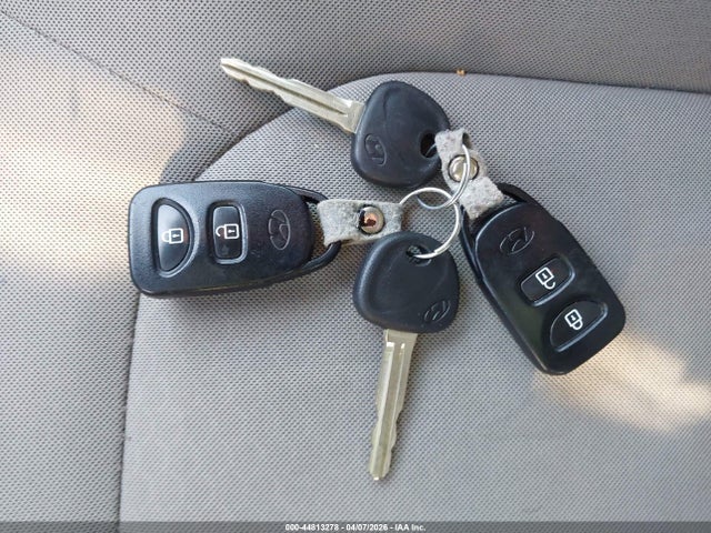 2011 HYUNDAI TUCSON KM8JT3AB3BU221855 Photo 10