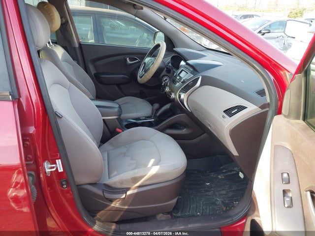 2011 HYUNDAI TUCSON KM8JT3AB3BU221855 Photo 4