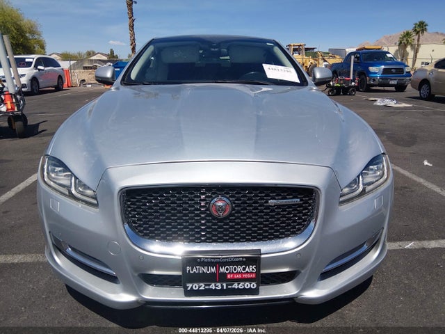 SAJWA1C74G8W03004 Jaguar Xj R-sport