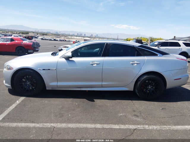 SAJWA1C74G8W03004 Jaguar Xj R-sport