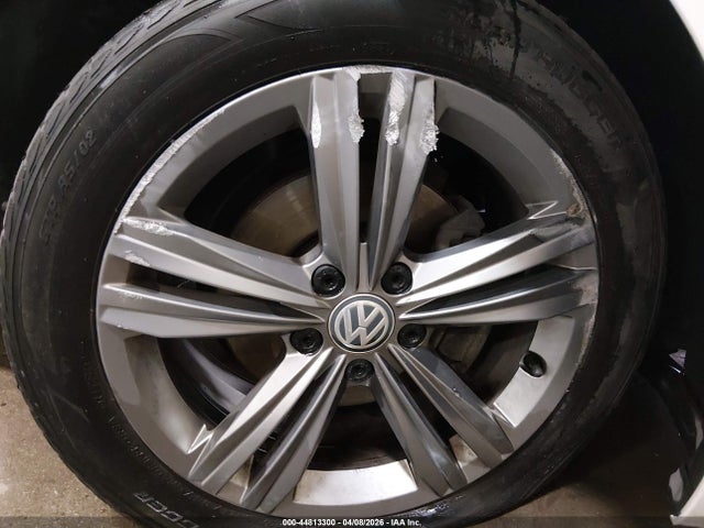 3VWC57BU3KM238381 Volkswagen Jetta 1.4t R-line/1.4t S/1.4t Se