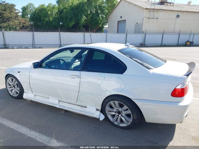 44813336 :رقم المزاد ، WBABD53416PL18134 vin ، 2006 Bmw 330ci مزاد بيع