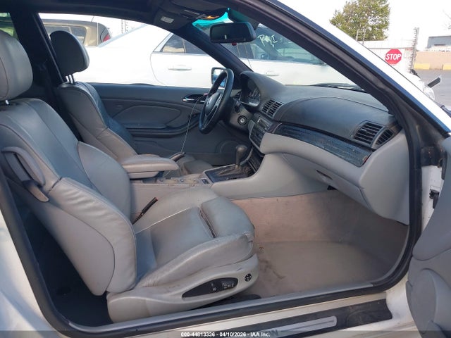 44813336 :رقم المزاد ، WBABD53416PL18134 vin ، 2006 Bmw 330ci مزاد بيع