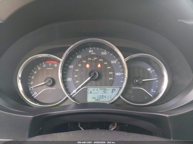 2015 Toyota Corolla Le Plus მანქანა იყიდება აუქციონზე, vin: 5YFBURHE2FP214844, აუქციონის ნომერი: 44813367