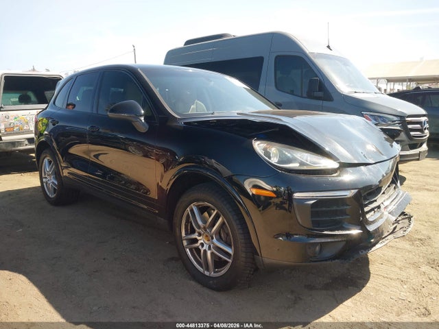 44813375 :رقم المزاد ، WP1AA2A22JKA02866 vin ، 2018 Porsche Cayenne Platinum Edition مزاد بيع