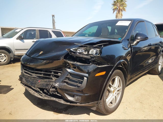 44813375 :رقم المزاد ، WP1AA2A22JKA02866 vin ، 2018 Porsche Cayenne Platinum Edition مزاد بيع