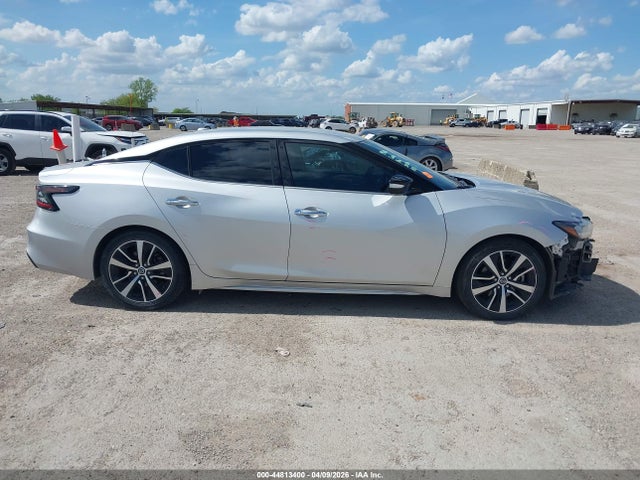 2021 Nissan Maxima Sv Xtronic Cvt მანქანა იყიდება აუქციონზე, vin: 1N4AA6CV4MC502368, აუქციონის ნომერი: 44813400