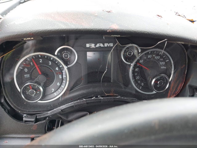 Продажа на аукционе авто 2022 Ram 1500 Big Horn  4x4 6'4 Box, vin: 1C6SRFBT7NN162752, номер лота: 44813403
