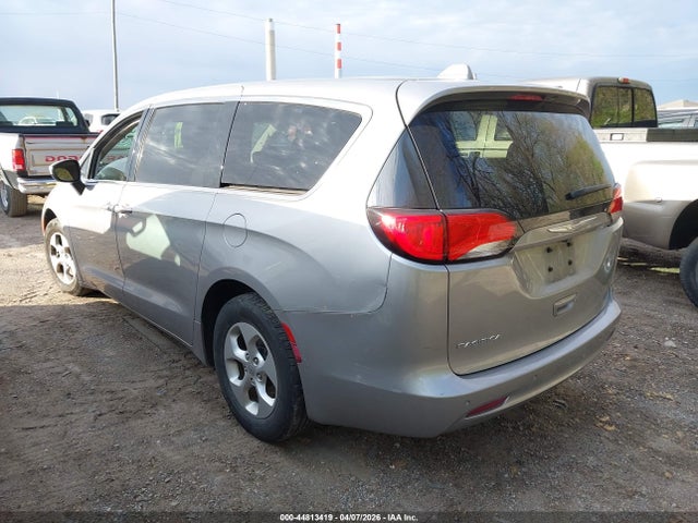 Продажа на аукционе авто 2017 Chrysler Pacifica Lx, vin: 2C4RC1CG9HR597986, номер лота: 44813419
