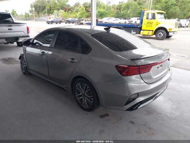 2022 Kia Forte Gt-line მანქანა იყიდება აუქციონზე, vin: 3KPF54AD7NE456001, აუქციონის ნომერი: 44813435