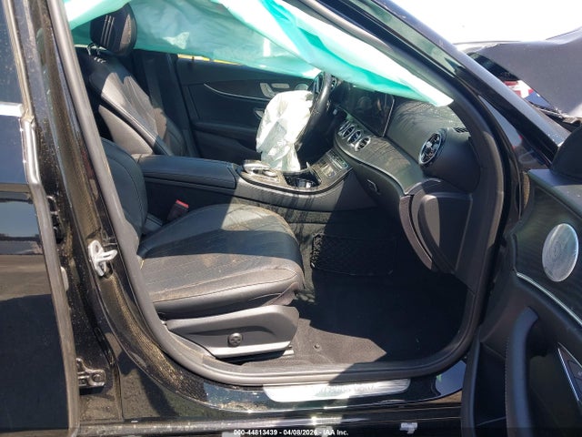44813439 :رقم المزاد ، WDDZF8DB5LA741507 vin ، 2020 Mercedes-benz E 350 مزاد بيع
