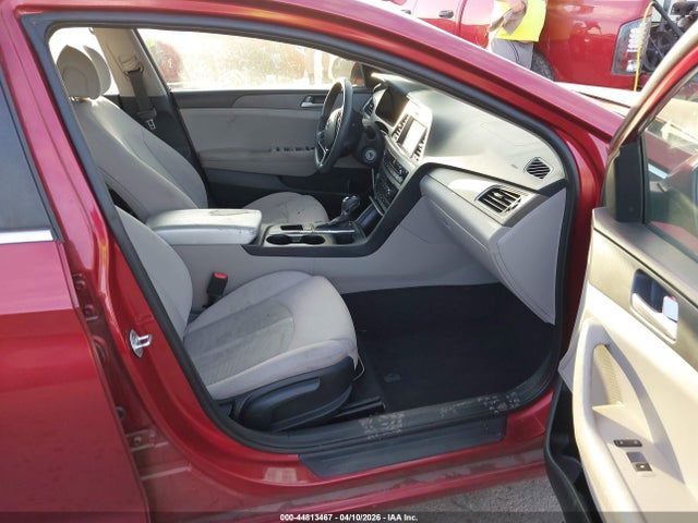 Продаж на аукціоні авто 2016 Hyundai Sonata Se, vin: 5NPE24AF9GH352629, номер лоту: 44813467
