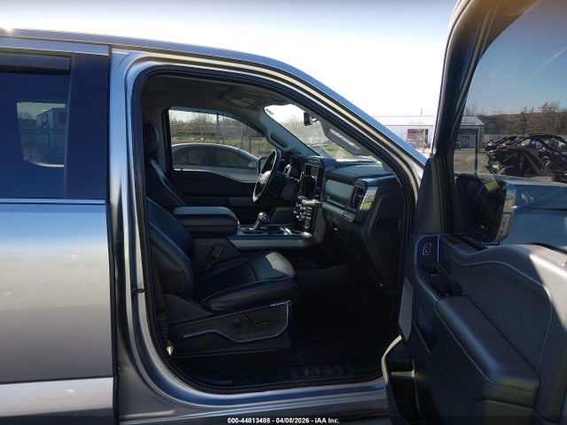 1FTFW1E56PFC05851 Ford F-150 Lariat
