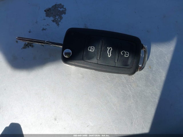 WVGBV7AX0HK027063 Volkswagen Tiguan 2.0t/2.0t S