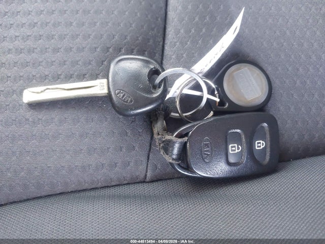 44813494 :رقم المزاد ، 5XYKT3A16DG377022 vin ، 2013 Kia Sorento Lx مزاد بيع